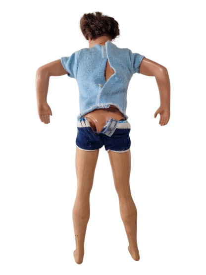 Nukke (©  1997 Mattel Inc. Surf Ken)