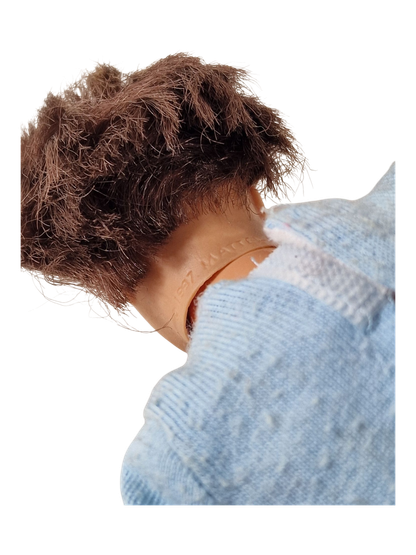 Nukke (©  1997 Mattel Inc. Surf Ken)