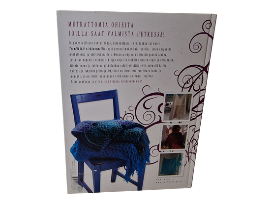 Kirja (Trendikkäät virkkausmallit : 40 Koukuttavaa Ohjetta - Jeanette Skarpmo)