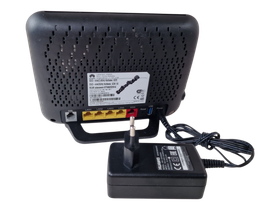 VDSL2 / ADSL2 -modeemi / reititin (Huawei HG635)