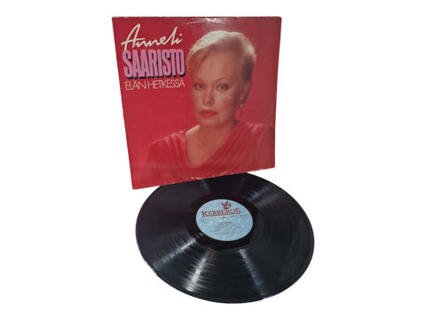 LP / vinyyli -levy (Anneli Saaristo - Elän Hetkessä)