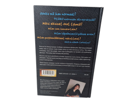 Kirja (Oonks mä normaali? - Elina Hermanson)