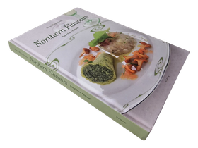 Kirja (Northern Flavours : food from Finland - Anna-Maija Tanttu)