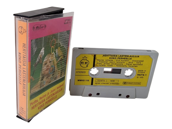 C -kasetti (Herttaisia Lastenlauluja Koko Perheelle)