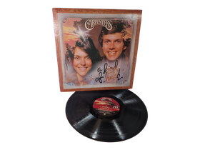 LP / vinyyli -levy (Carpenters - A Kind of Hush)