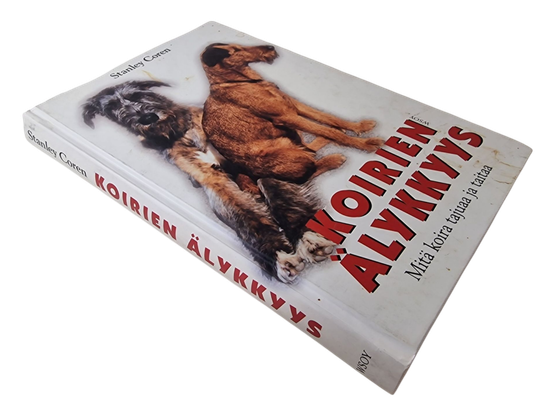 Kirja (Koirien Älykkyys : Mitä koira tajuaa ja taitaa - Stanley Coren)