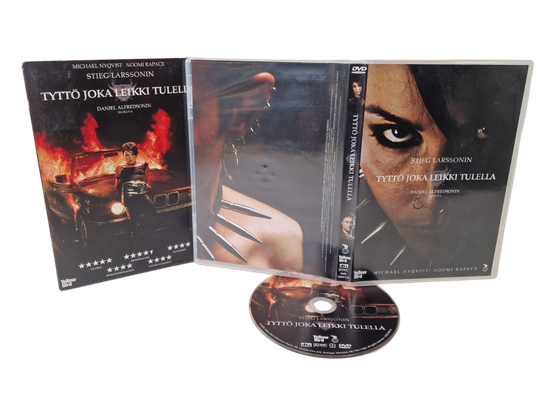 DVD -elokuva (Tyttö Joka Leikki Tulella) K16