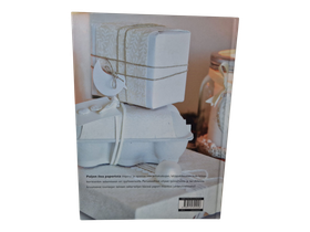 Kirja (Paljon iloa paperista - Anne-Marte Waleur)