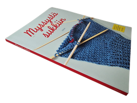 Kirja (Myssystä sukkiin - Päivi Syrjänen)