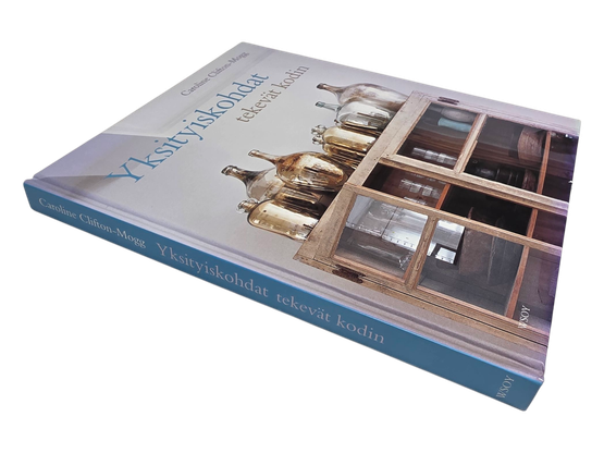 Kirja (Yksityiskohdat tekevät kodin - Carolina Clifton-Mogg)