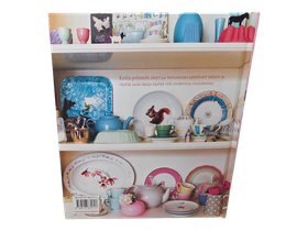 Kirja (Kodin pehmeät sävyt : Sisusta tyylikkäästi ihanilla pastelleilla - Selina Lake)