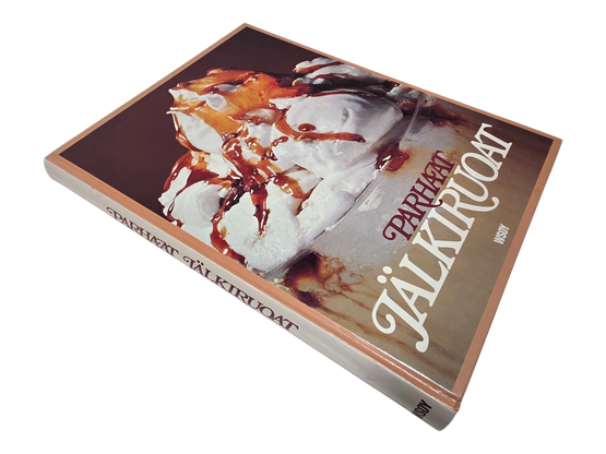 Kirja (Parhaat Jälkiruoat - Pirjo Muurinen)