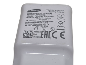 Laturi (Samsung EP-TA20EWE / 5V2A)