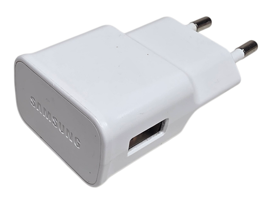 Laturi (Samsung EP-TA50EWE / 5V1,55A)