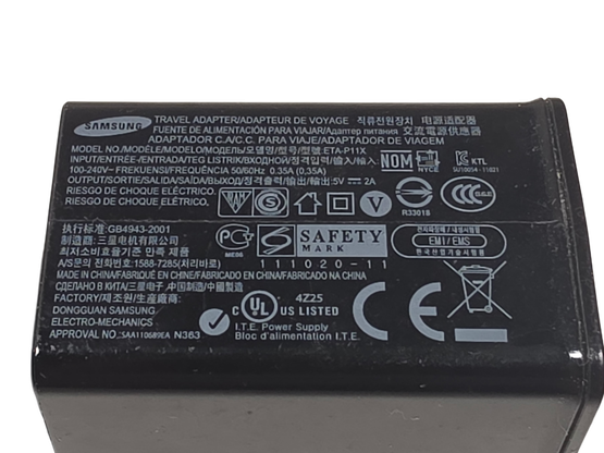 Laturi (Samsung ETA-P11X / 5V2A)