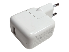 Laturi (Apple A1357 / 5V2,1A)
