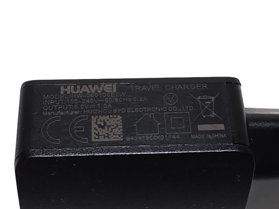 Laturi (Huawei HW-050100E2W / 5V1A)