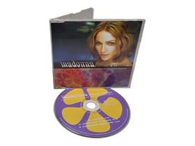 CD -levy (Madonna - beautiful strangers)