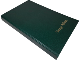 Suomalaisia postimerkkejä kansiossa