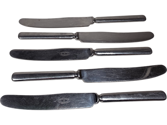 Viisi veistä (Hackman - Sorsakoski)