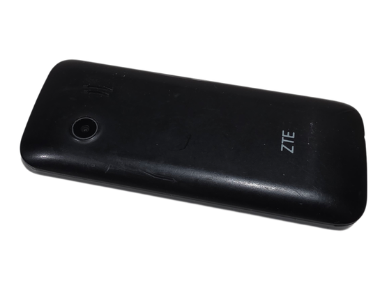 Puhelin (ZTE F320)