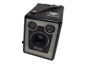 Vintage kamera (Brownie SIX-20 CAMERA Model C)