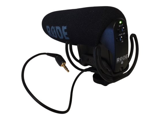 Mikrofoni kameraan (Rode VideoMic Pro)