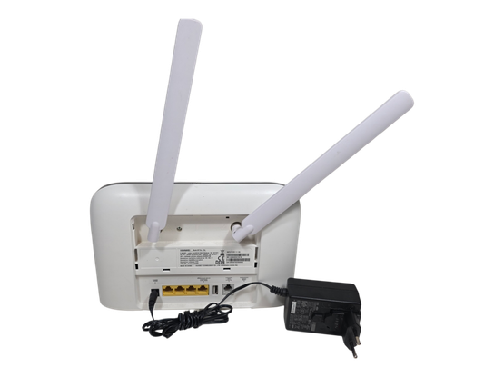 4G -modeemi / reititin (Huawei B715s)