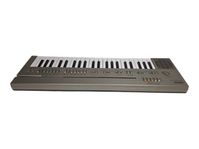 Kosketinsoitin (Yamaha PortaSound PC-100)