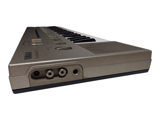 Kosketinsoitin (Yamaha PortaSound PC-100)