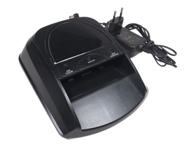 Rahantunnistuslaite (Cashtester CT 332 SD)