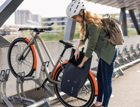 Naistenpäivän kunniaksi 100€ etu