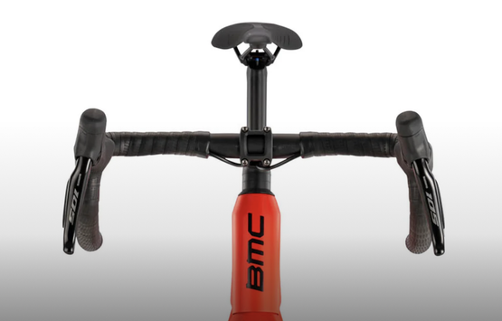 BMC Teammachine THREE uudella ohjaamolla