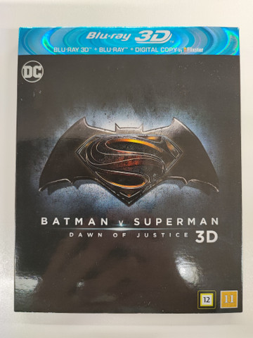 Batman v Superman Dawn of Justice (Blu-ray + 3D)