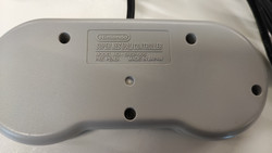 Super Nintendo -ohjain