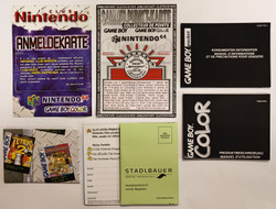 Game Boy Color konsoli myyntilaatikossa