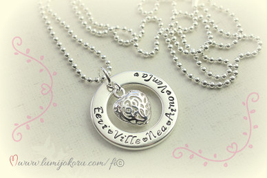 TEKSTIKORU OMALLA TEKSTILLÄ