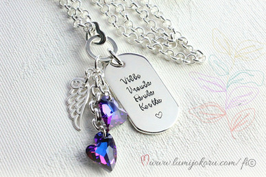 TEKSTILAATTA SYDÄNRIIPUKSILLA