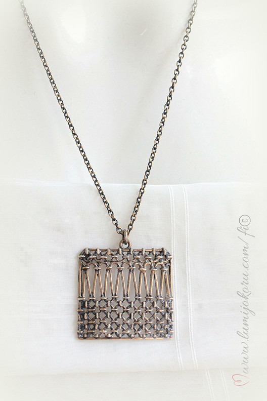 Sarpaneva kaulakoru pronssi