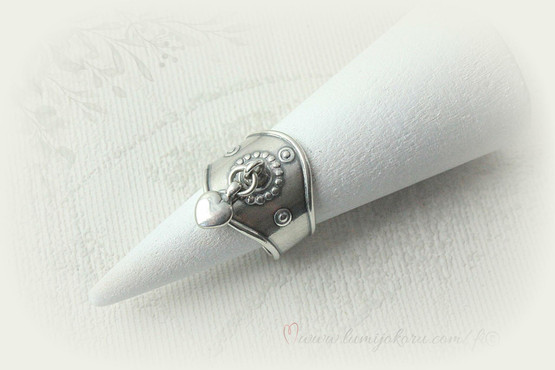 Kalevala sydänsormus 17mm