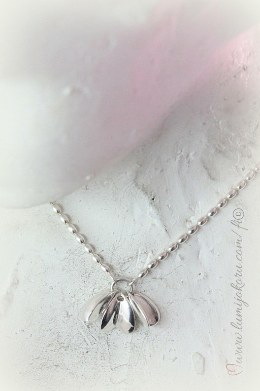 Kalevala koru Lemmikki kaulakoru