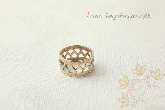 Kalevala Uskela sormus pronssi 18mm