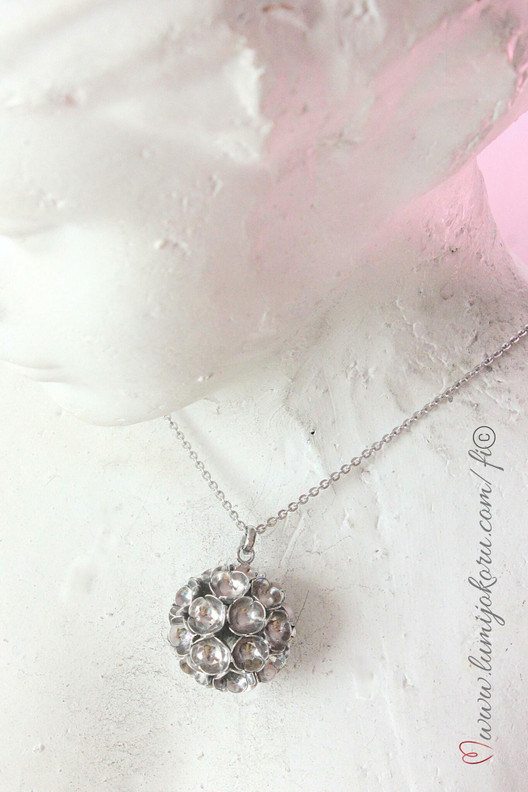 Liisa Vitali Kevät kaulakoru 25mm