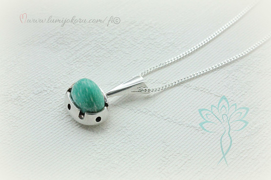 Martti Viikinniemi kiviriipus