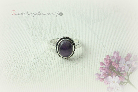 Kivisormus hopea 18mm