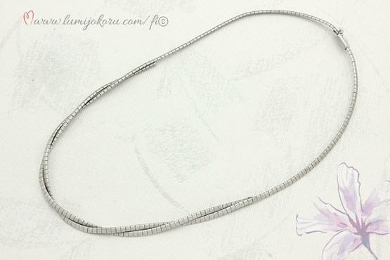 Hopeakaulakoru panta