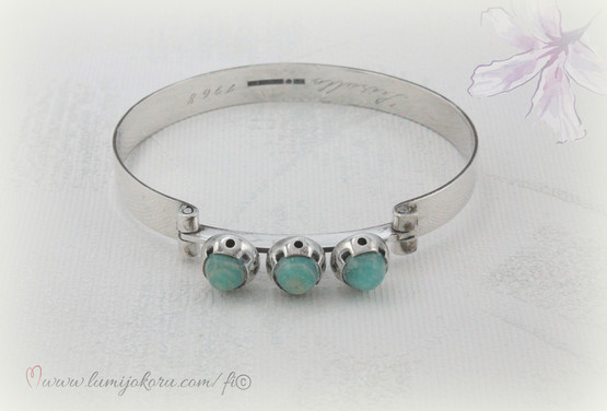 Rannekoru vuodelta 1967 