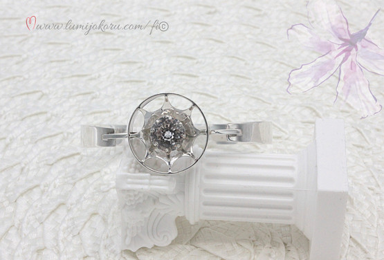 Kultaseppä Salovaara rannekoru