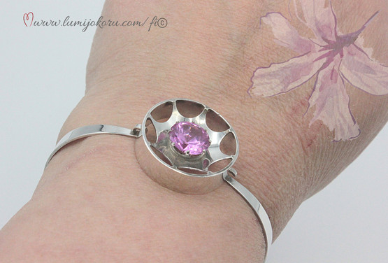 Kultaseppä Salovaara rannekoru