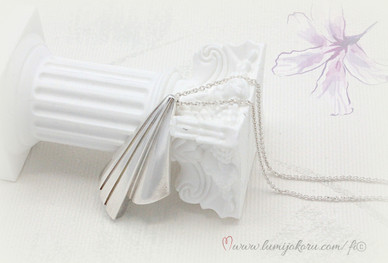 Sassi design Varjot hopeaa